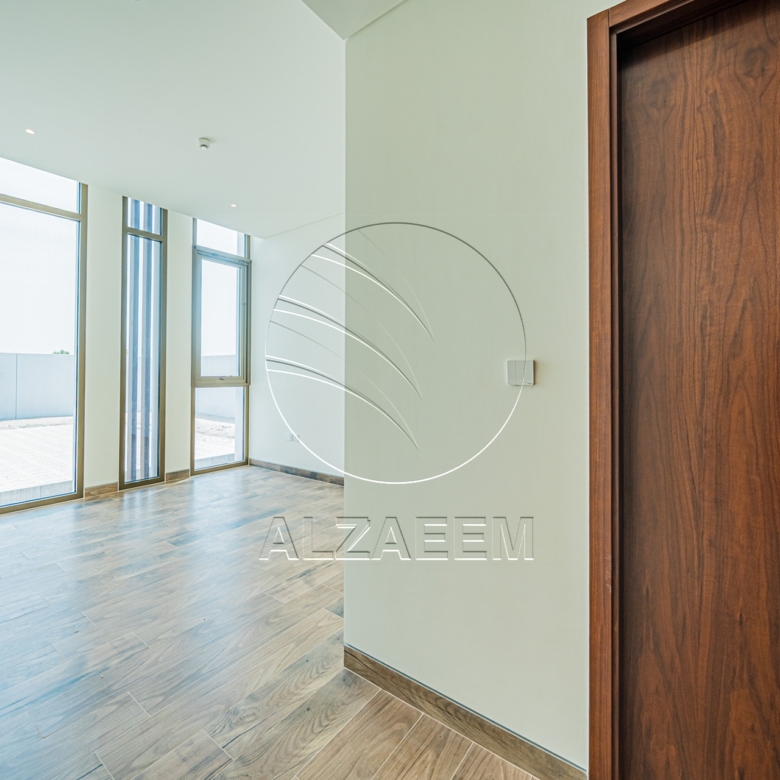 √Corner | Single Row | Big Plot Size | 5BR SELECT√