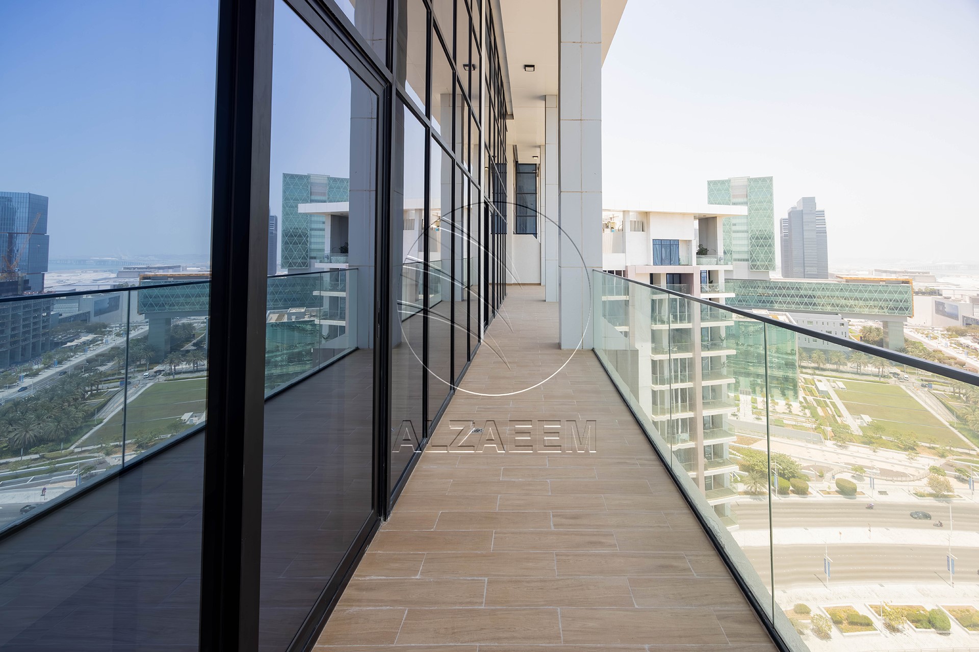 √5BR Penthouse | End Use | Stunning Canal Views√