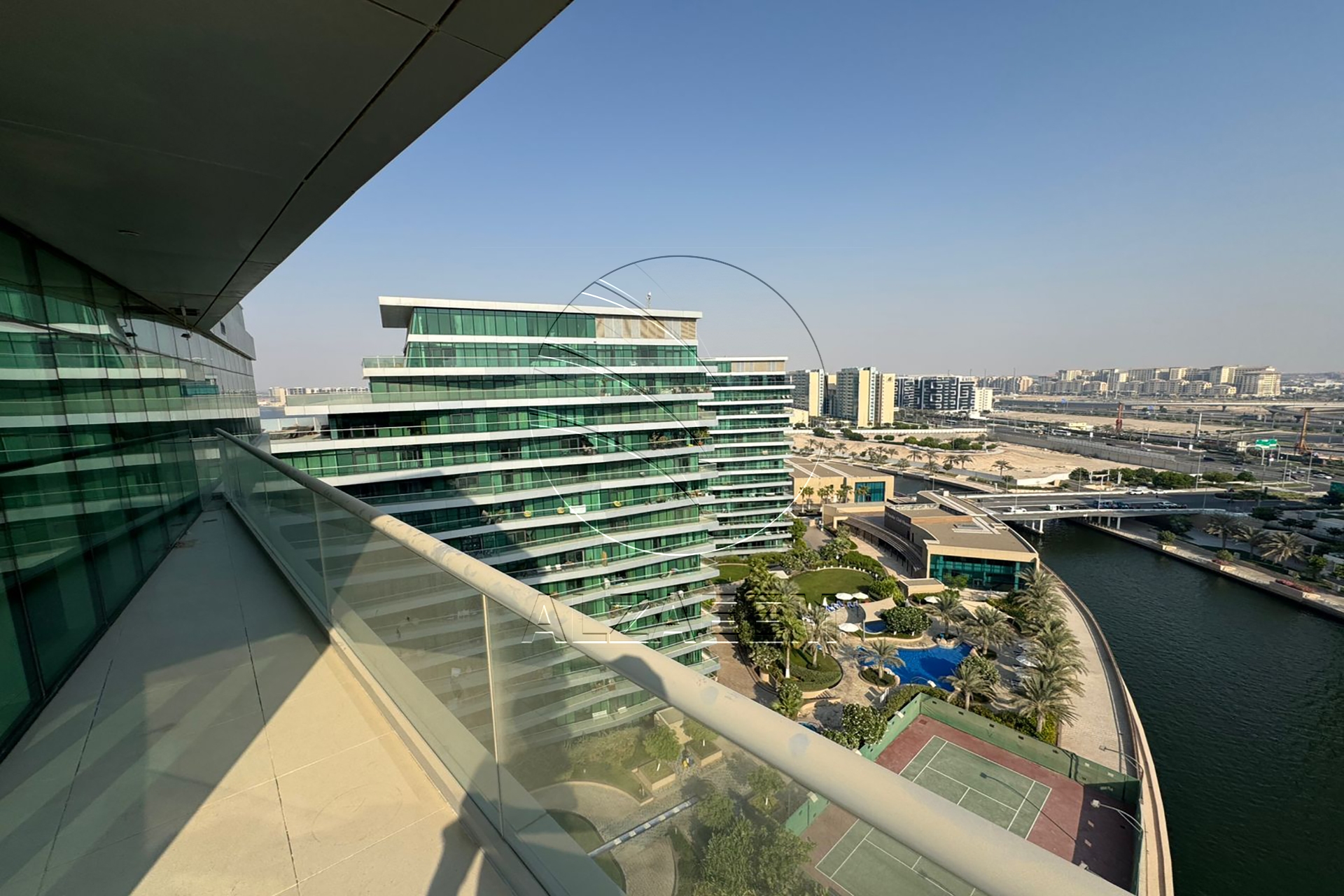 √Huge Layout | Full Sea View | Waterfront Living√