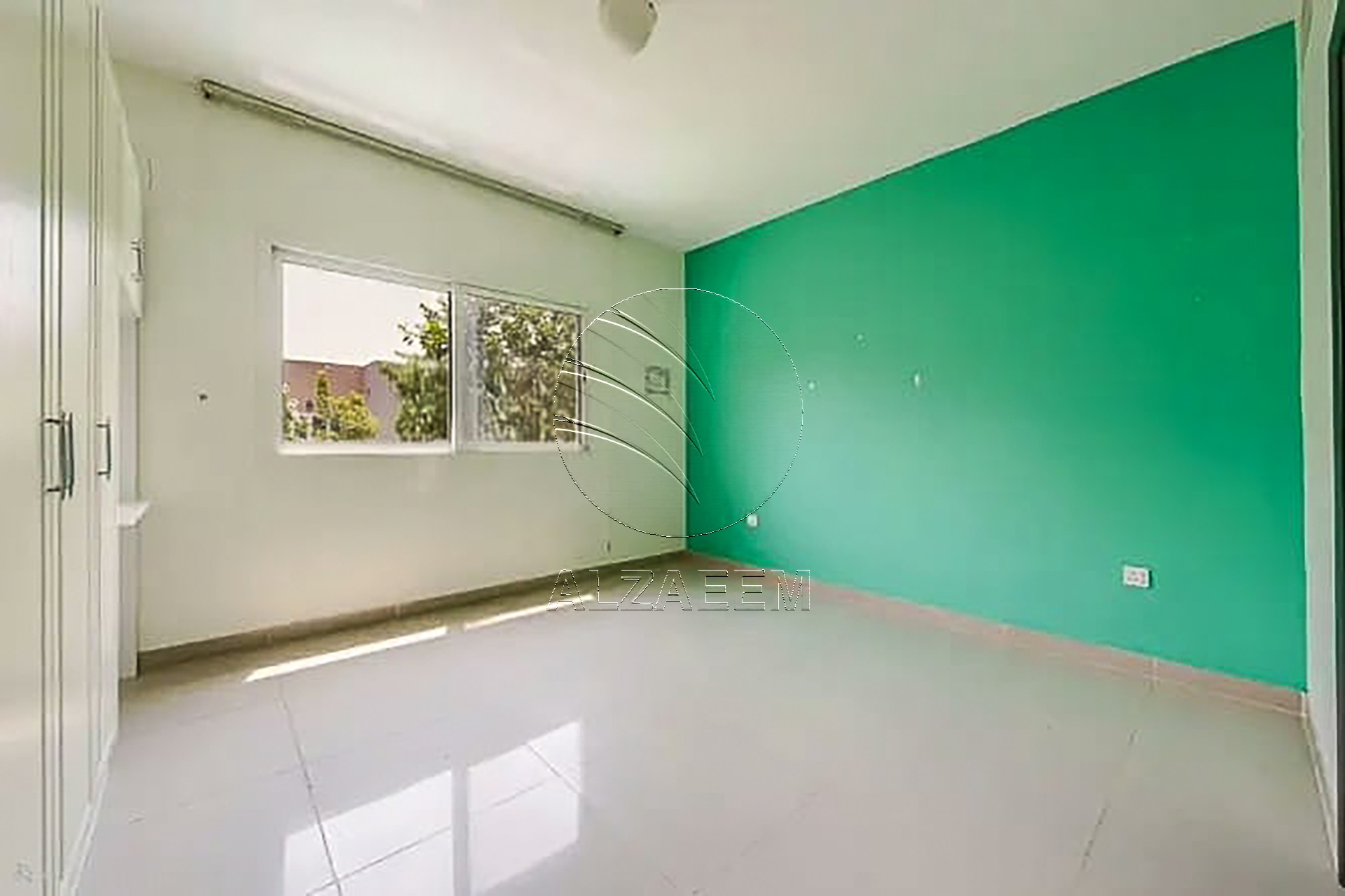 √ Single Row Corner | Private Pool | For End Use √