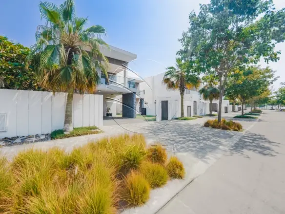 √ Stand Alone 4SB Villa 2nd Row from Golf Course √