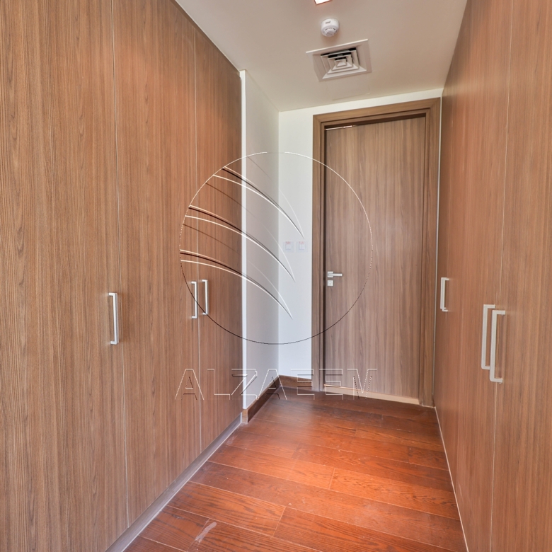 √ Single Row Villa | Golf Course View | VACANT √