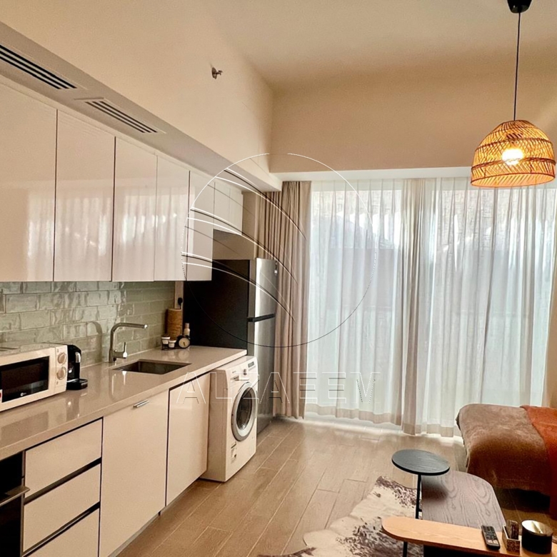 VACANT | Furnished | Bright and Warm Interiors
