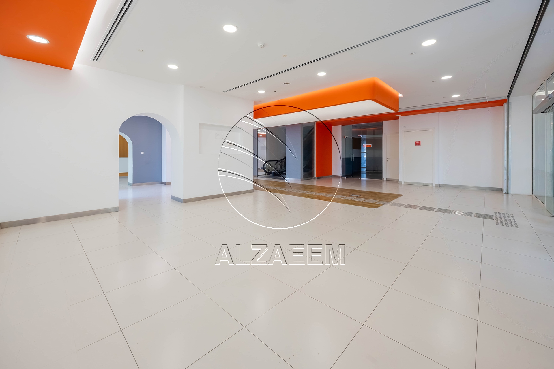 √ Fitted – Spacious Showroom| Ideal Business Location √