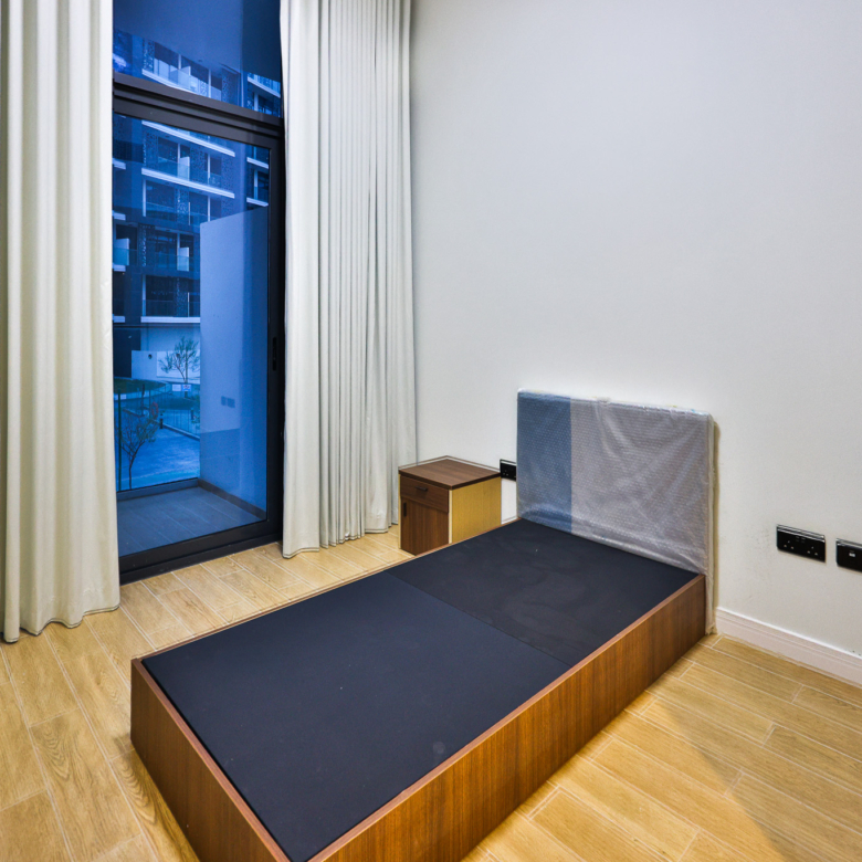 Furnished | 3BR TH | Big Layout | Vacant