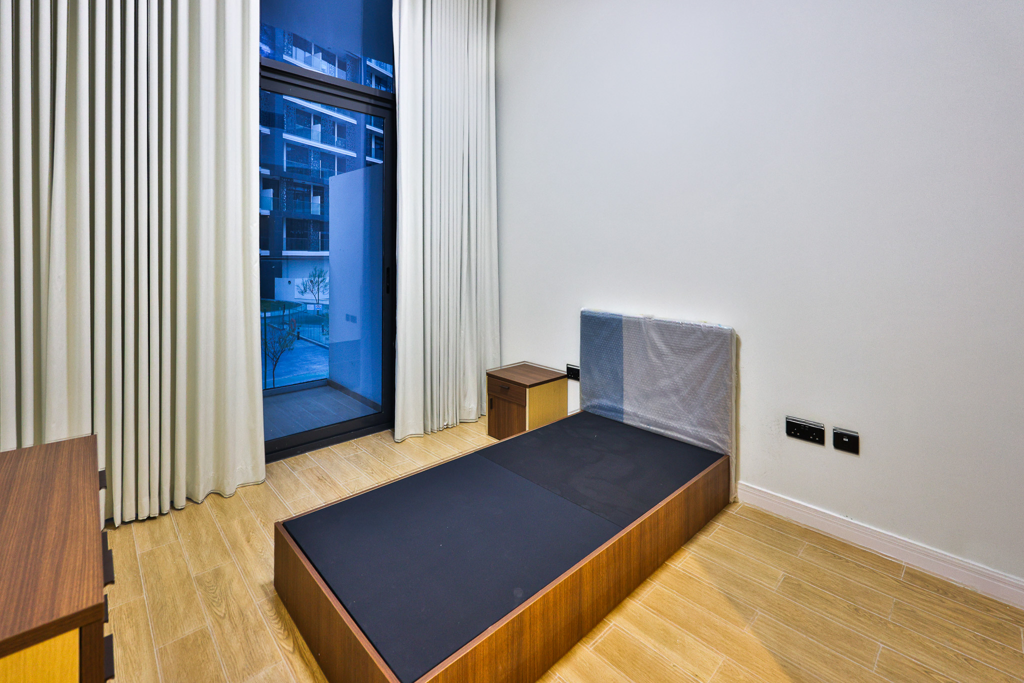 Furnished | 3BR TH | Big Layout | Vacant