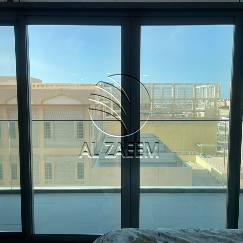 Fully furnished – Mid floor -2 payments