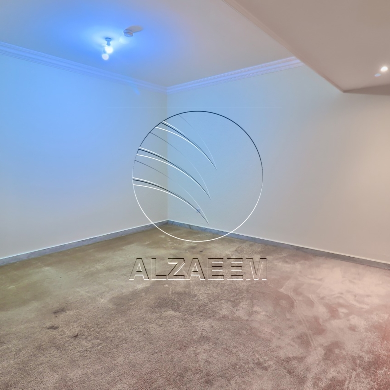 √Corner Villa | 7 Master | Majlis | 2 Kitchen√
