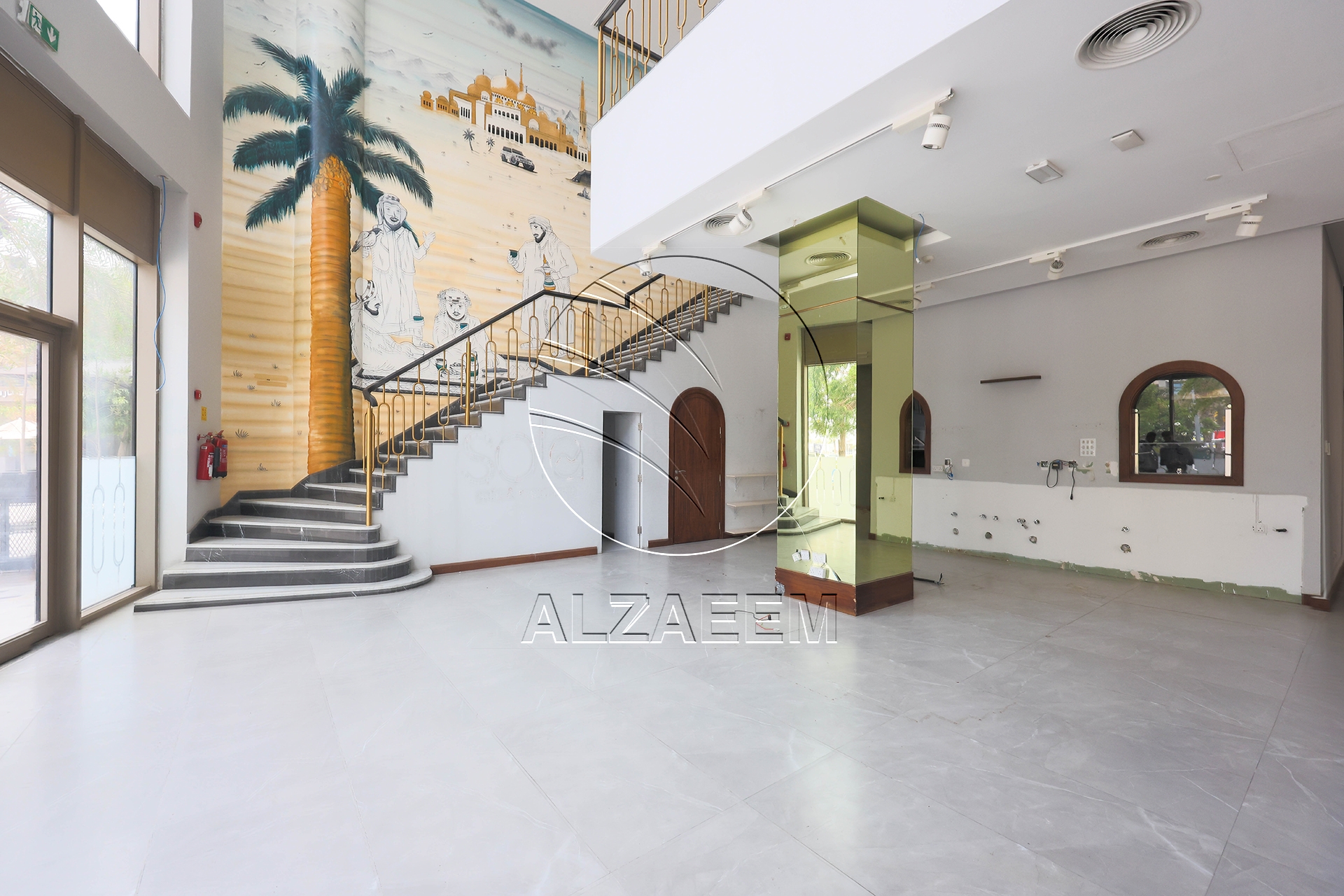 Spacious Retail/Showroom Space in a Prime Location