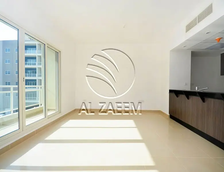 Nice Layout! Spacious 1BR+Storage | Community View