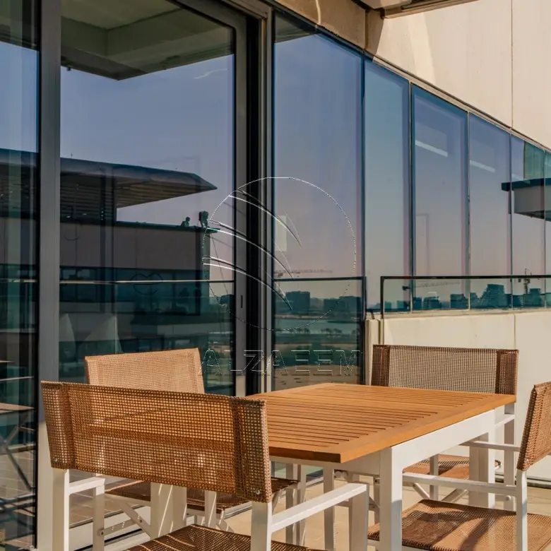 VACANT!High Floor Furnished 2BR+M | Golf+Sea Views