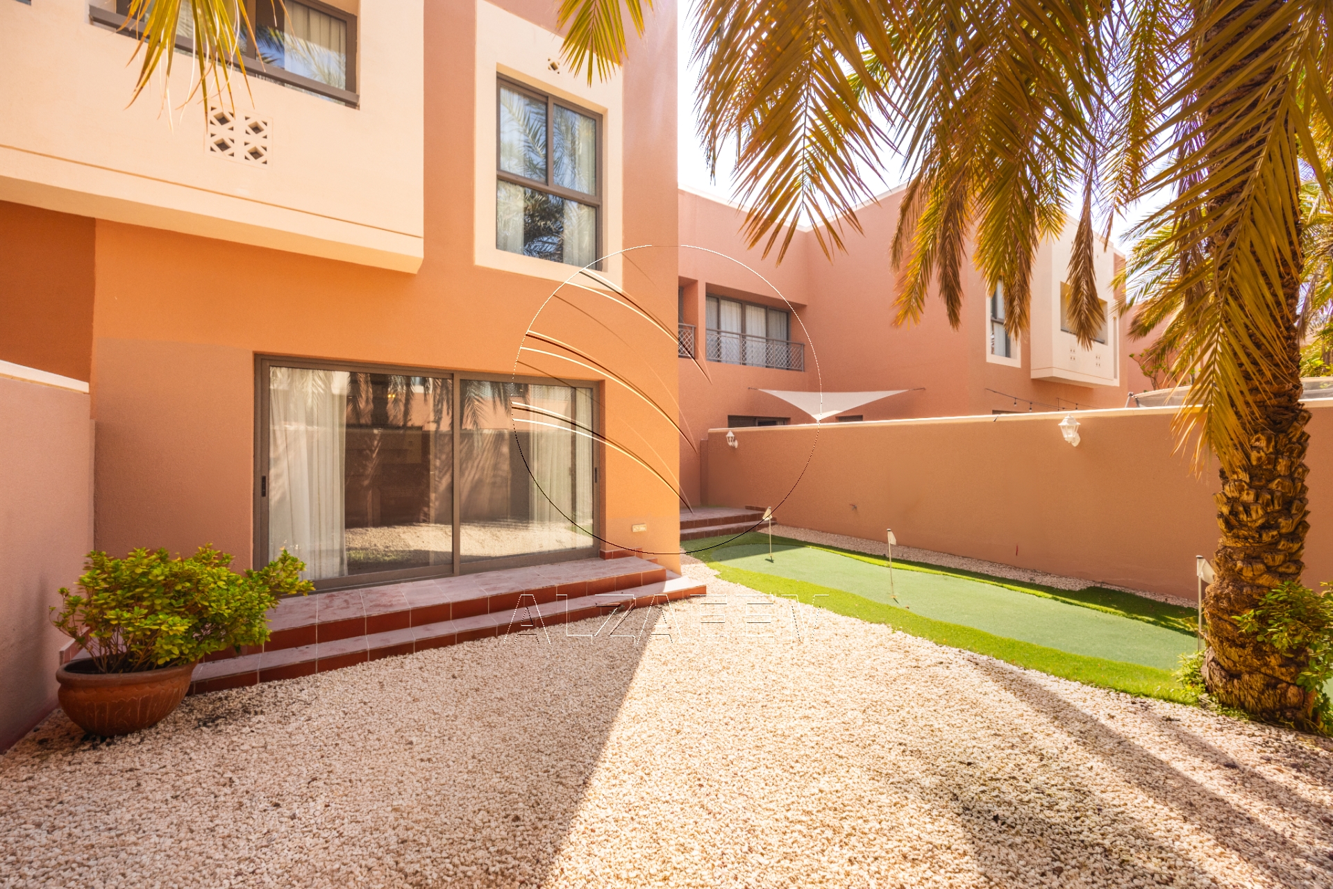 √ VACANT | Prime Location | Spacious 4BR Villa √