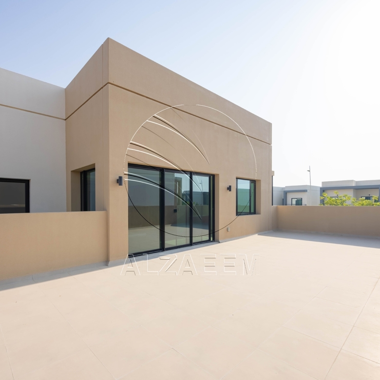 √ Single Row Villa | Golf Course View | VACANT √