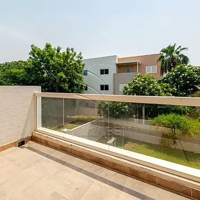 √ Single Row Corner | Private Pool | For End Use √