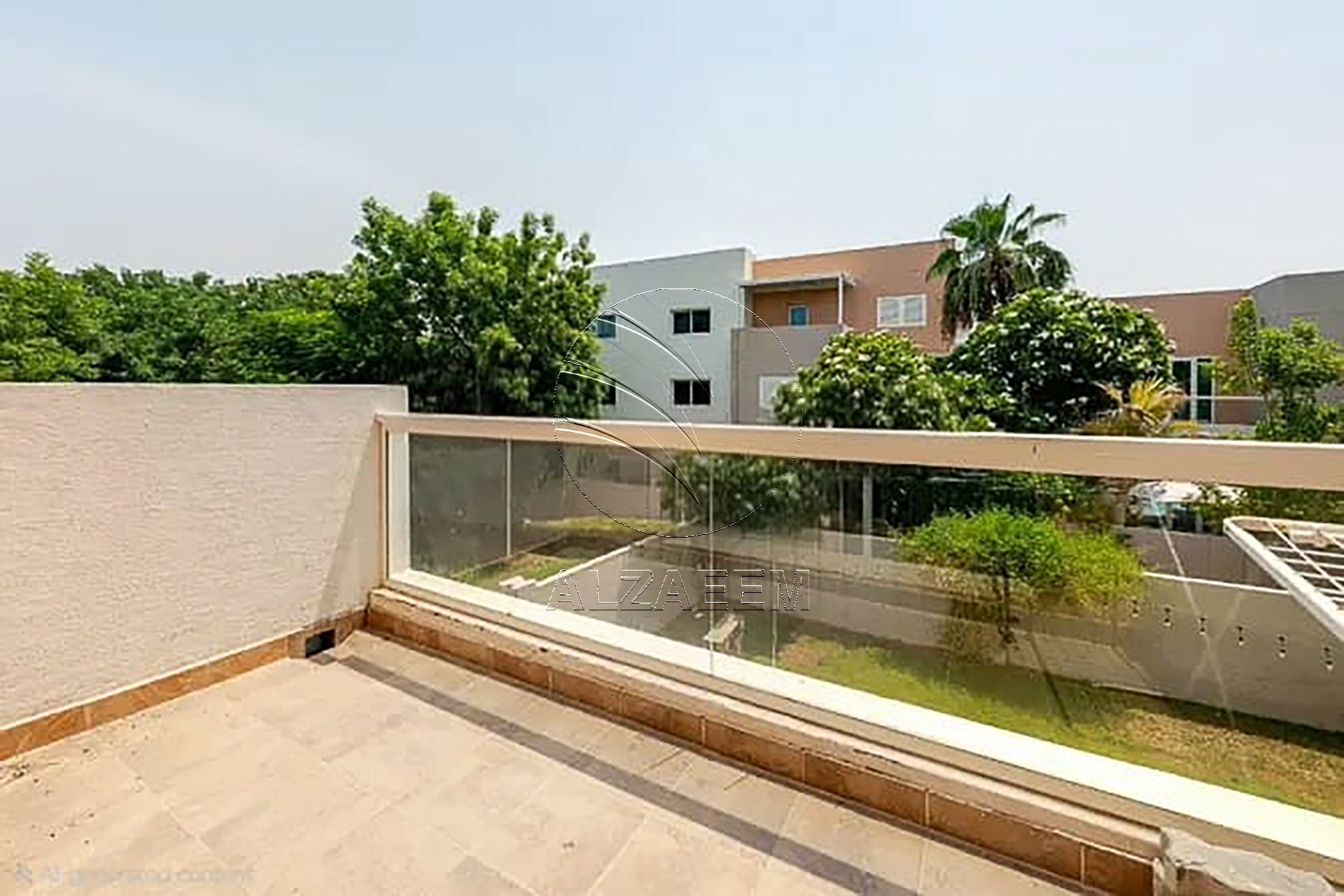 √ Single Row Corner | Private Pool | For End Use √