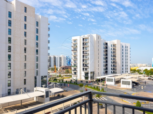 Mid Level |Good offer | Prime Location | Nice View