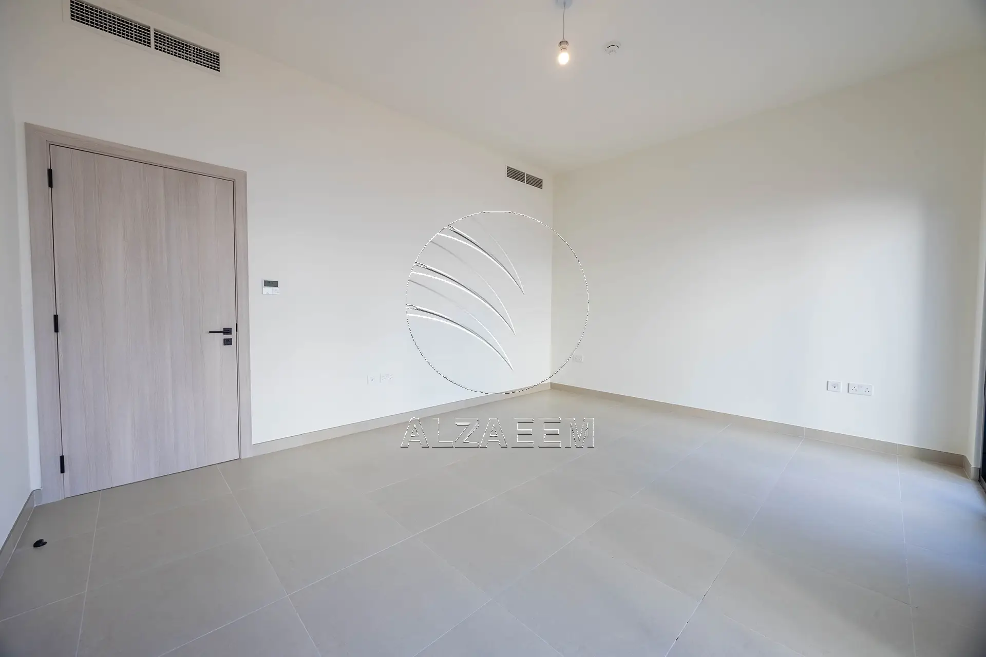 √ HOT! LANDSCAPED ! Prime Location | BIG PLOT √