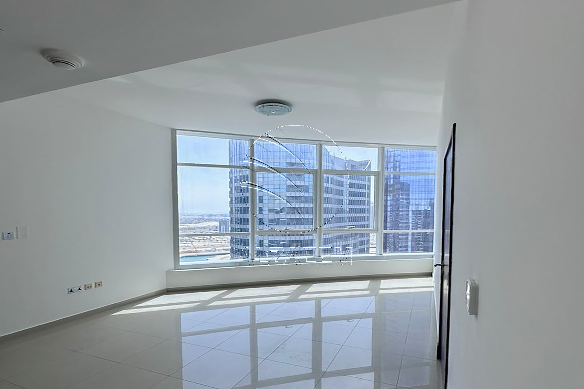 √ VACANT | Community View | High Level Unit √