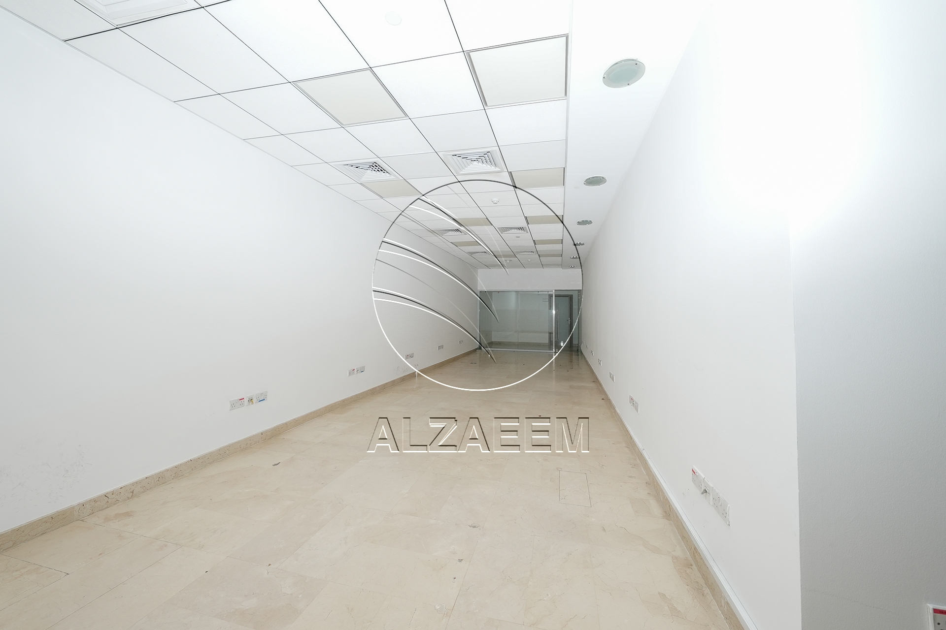 √Prime Showroom+Basement + 2 Mezzanine Levels √