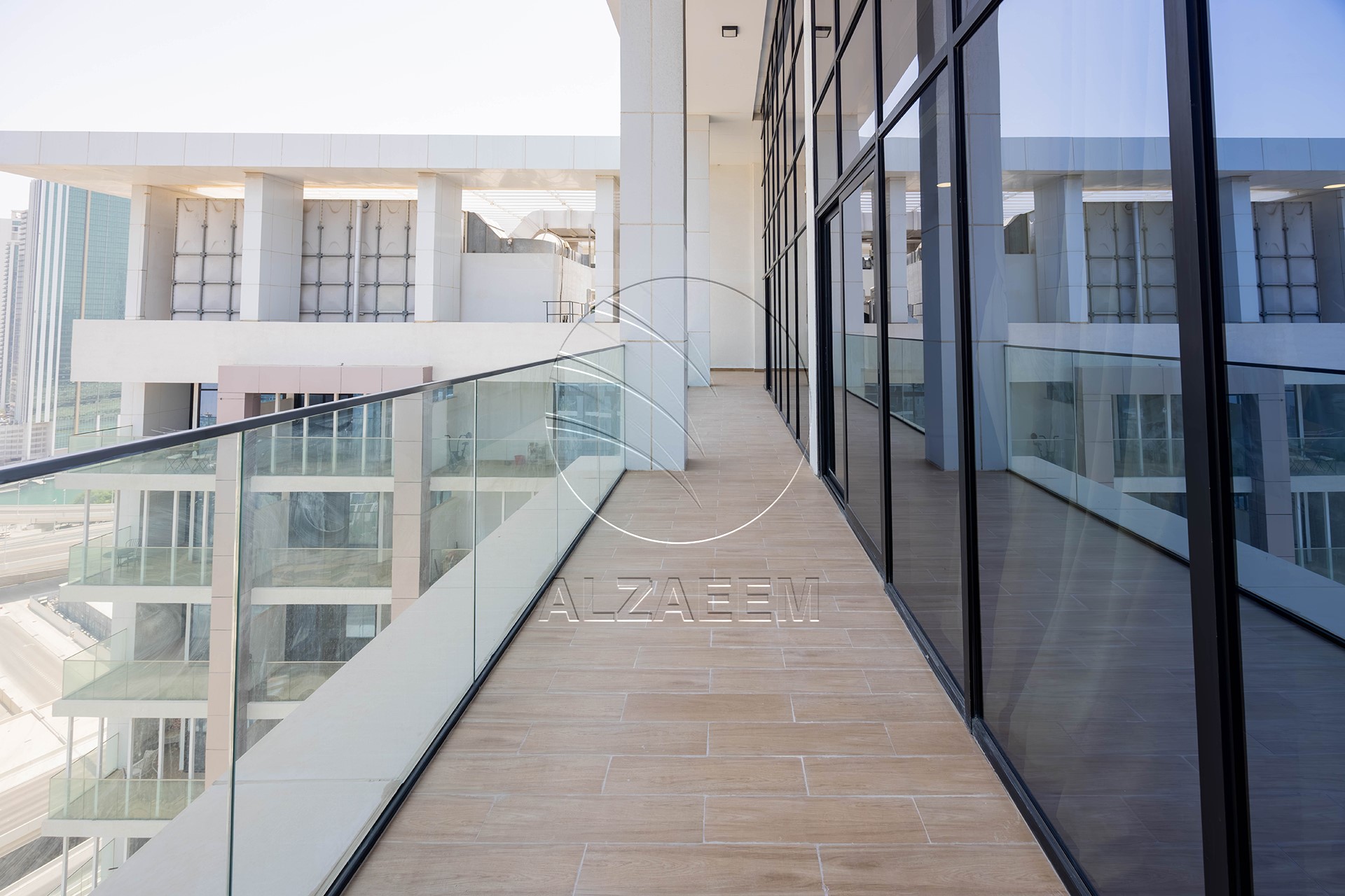 √5BR Penthouse | End Use | Stunning Canal Views√