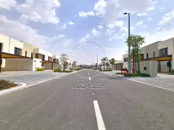 √ HOT Deal! Ready to Move | Great Location √