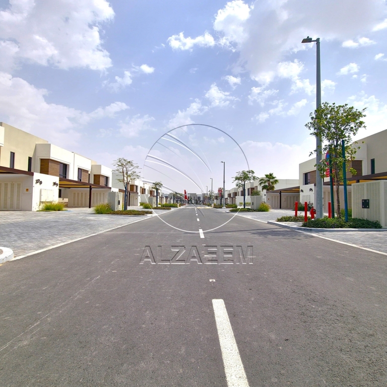 √ HOT Deal! Ready to Move | Great Location √