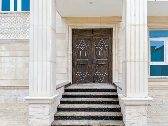 √Classic Stand Alone Villa | Near Al Ghadeer Park√