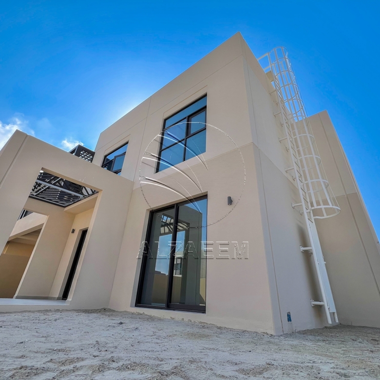 √UPCOMING! End Unit | Big Plot | Prime Location√