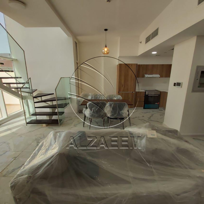 VACANT 2BR DUPLEX | Large Patio | Prime Location
