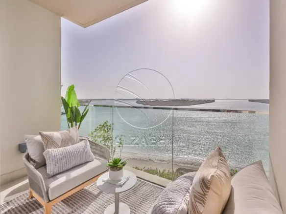√ Luxurious Sky Waterfront Villa with Sunset View√