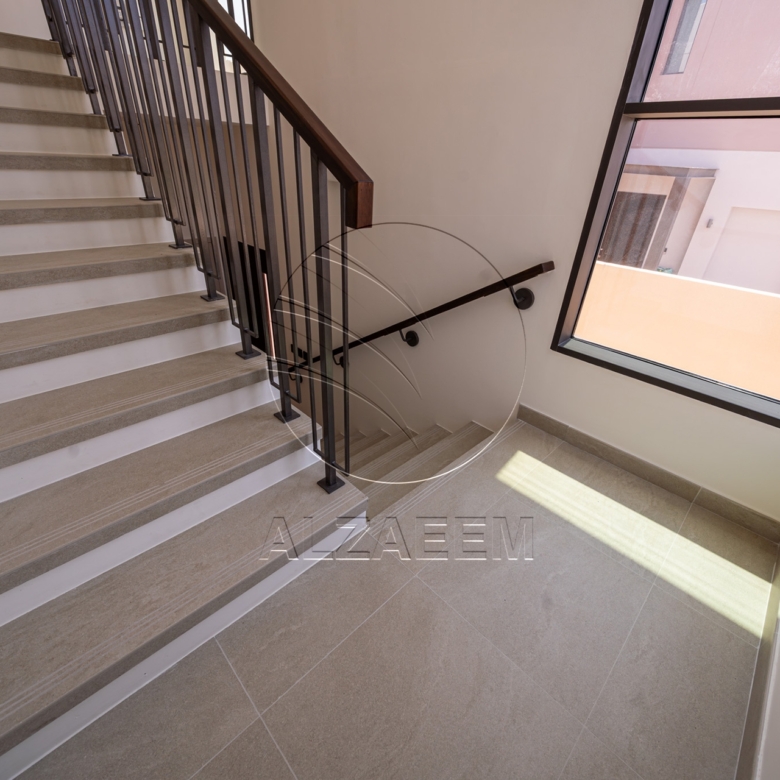√EXCLUSIVE! | Spacious Plot! Prime Location√