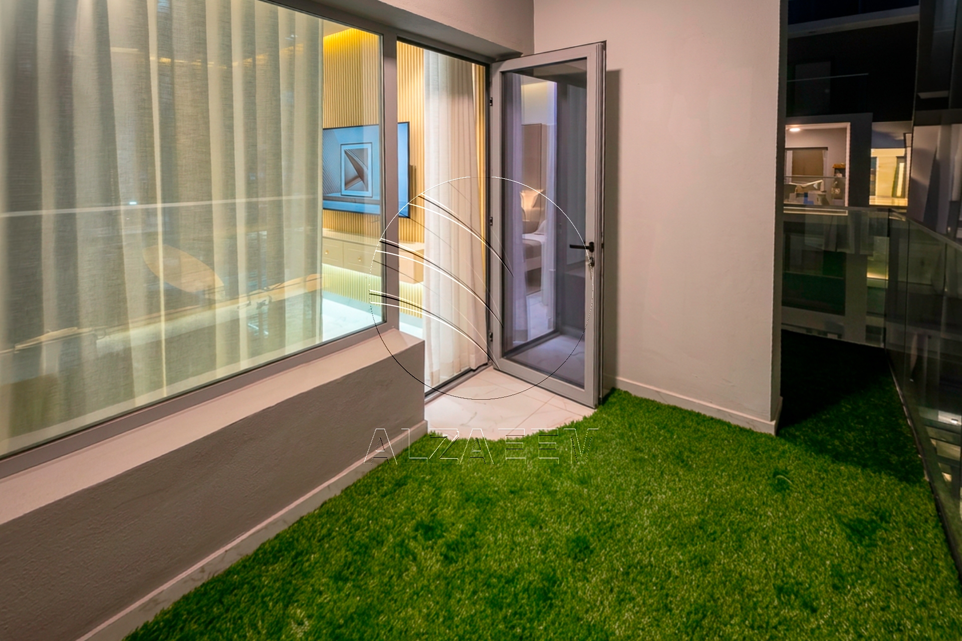 √VACANT | Fully Furnished Studio | Mid Level √