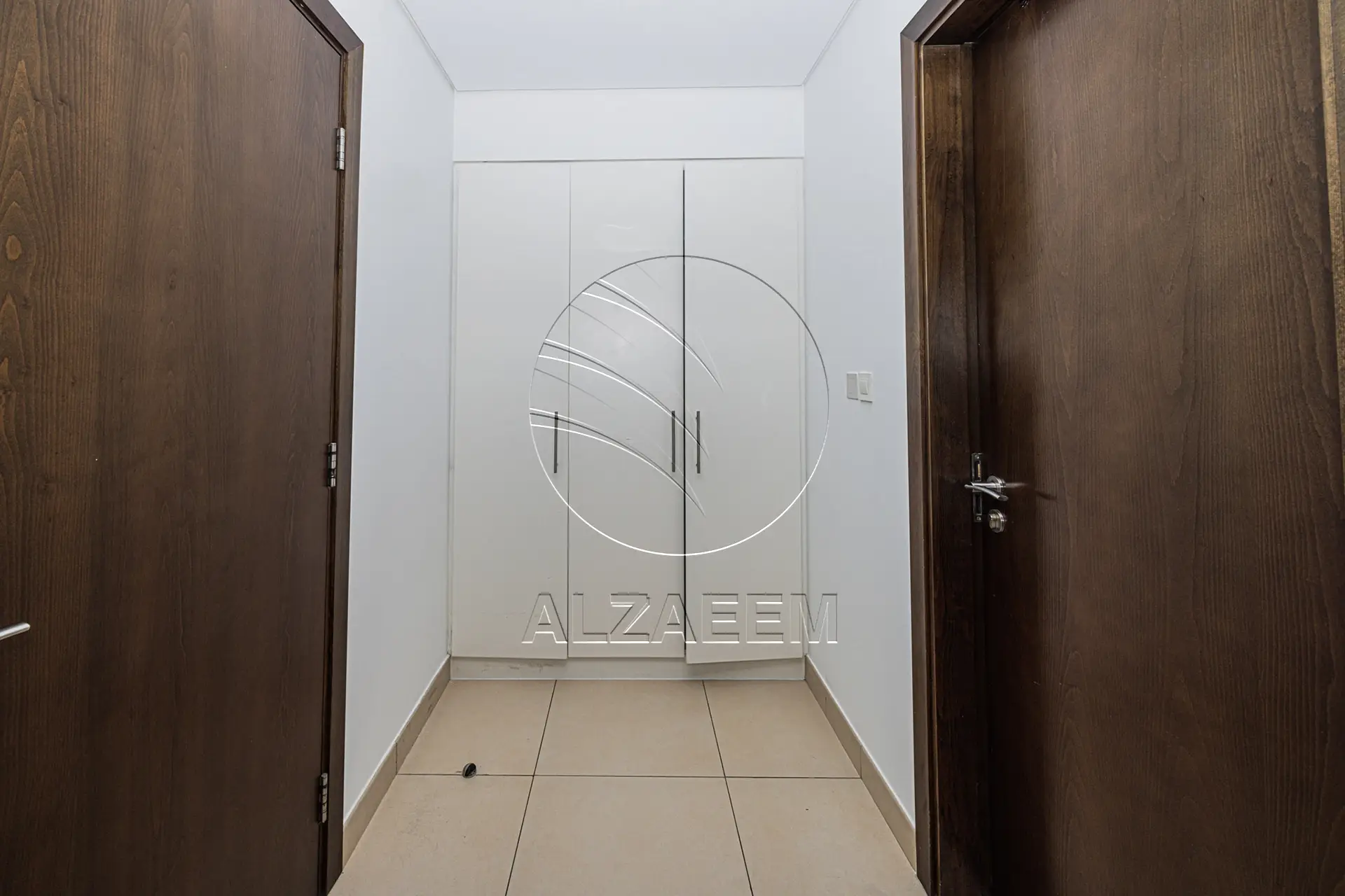 √Mid Level | Rented with refund| Fully furnished√