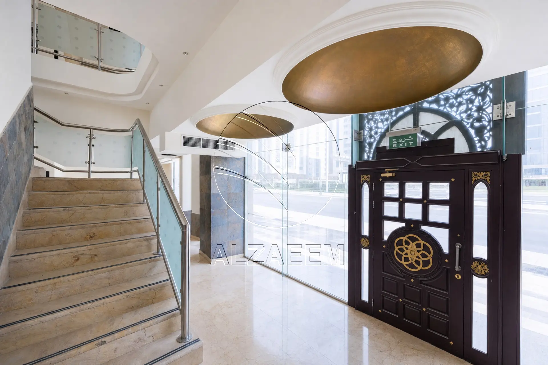 √ VACANT SHOW ROOM | 3 Floors | Up to 4 Payments √