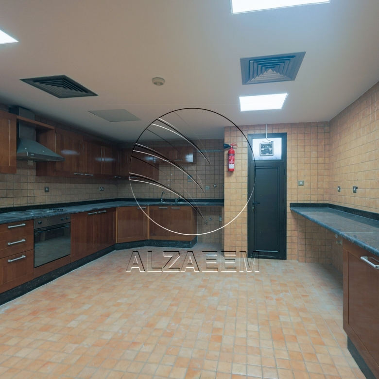 √ Move-in Ready | Private Pool | Upto 2 Payments √