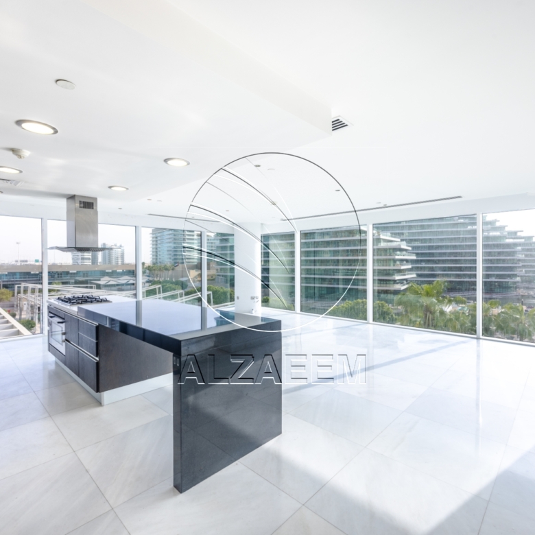 Exclusive! 4BR Penthouse | Full Sea View