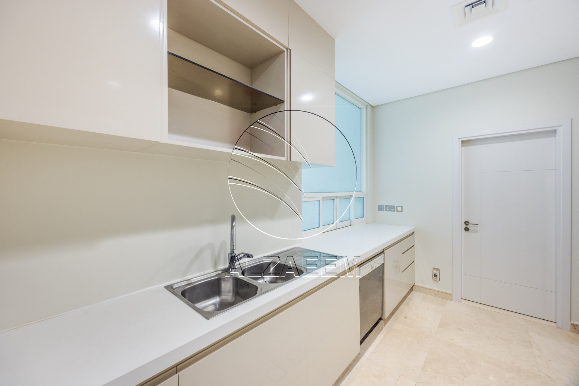 Premium Location | High Ceiling Villa | AL GHAF