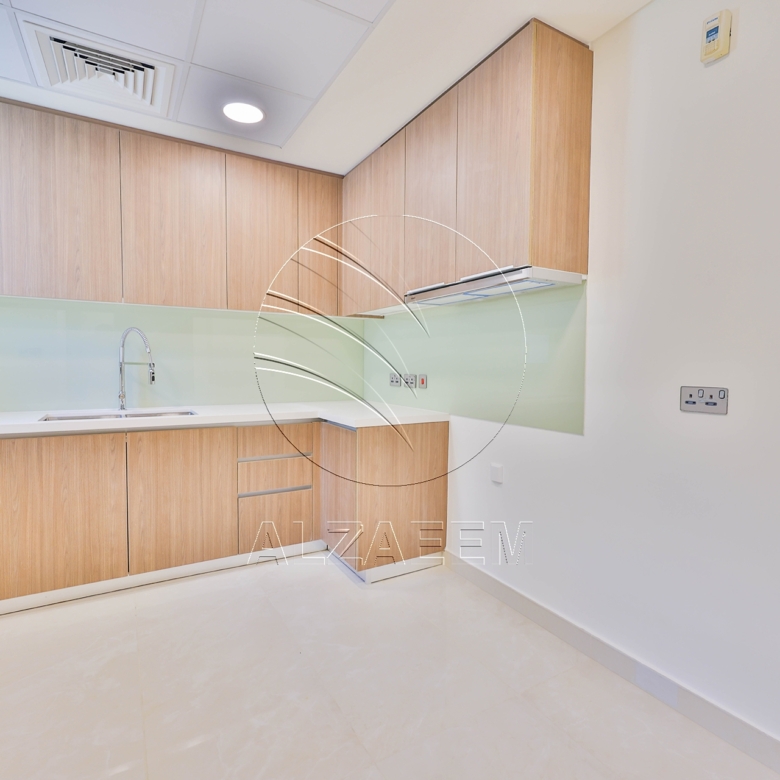 √ Single Row Villa | Golf Course View | VACANT √