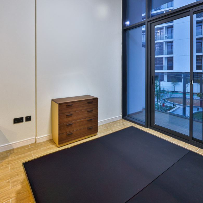 Furnished | 3BR TH | Big Layout | Vacant