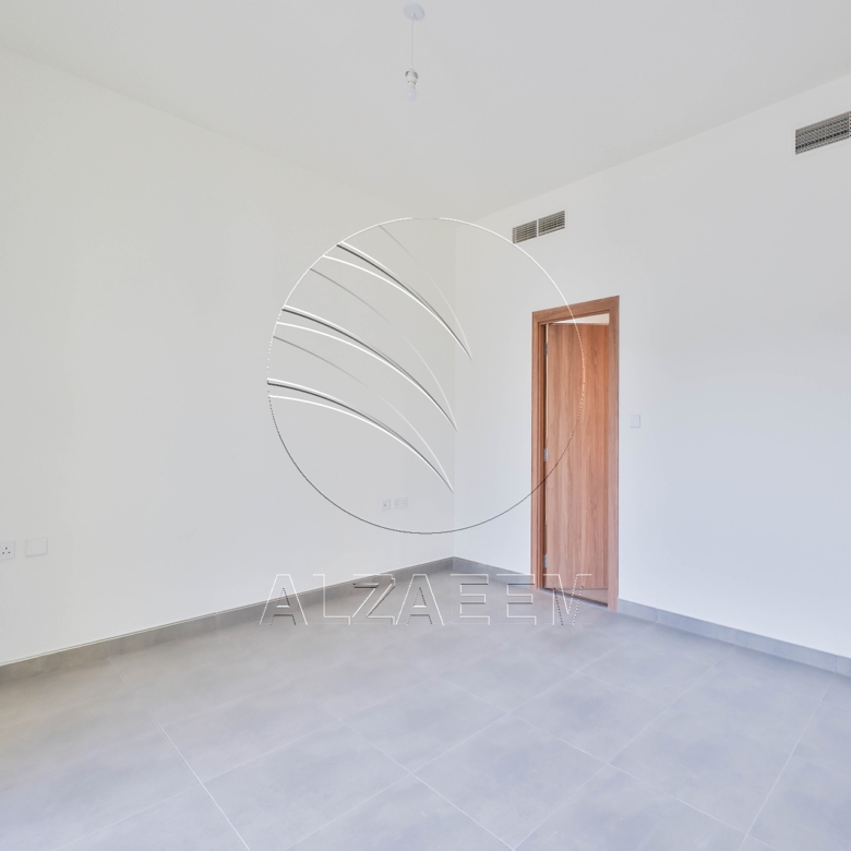 √Vacant! Brand New 4BR Villa- Prime Location√