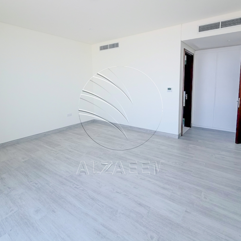√ V4 SELECT| Single Row Villa – Big Plot√