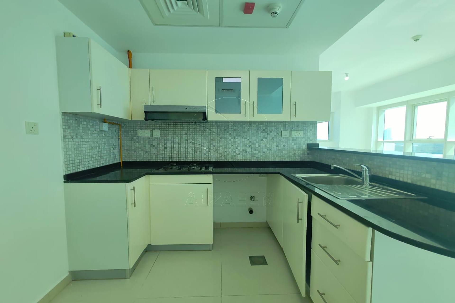 √ Full Sea View| Mid-Level| Great Location √
