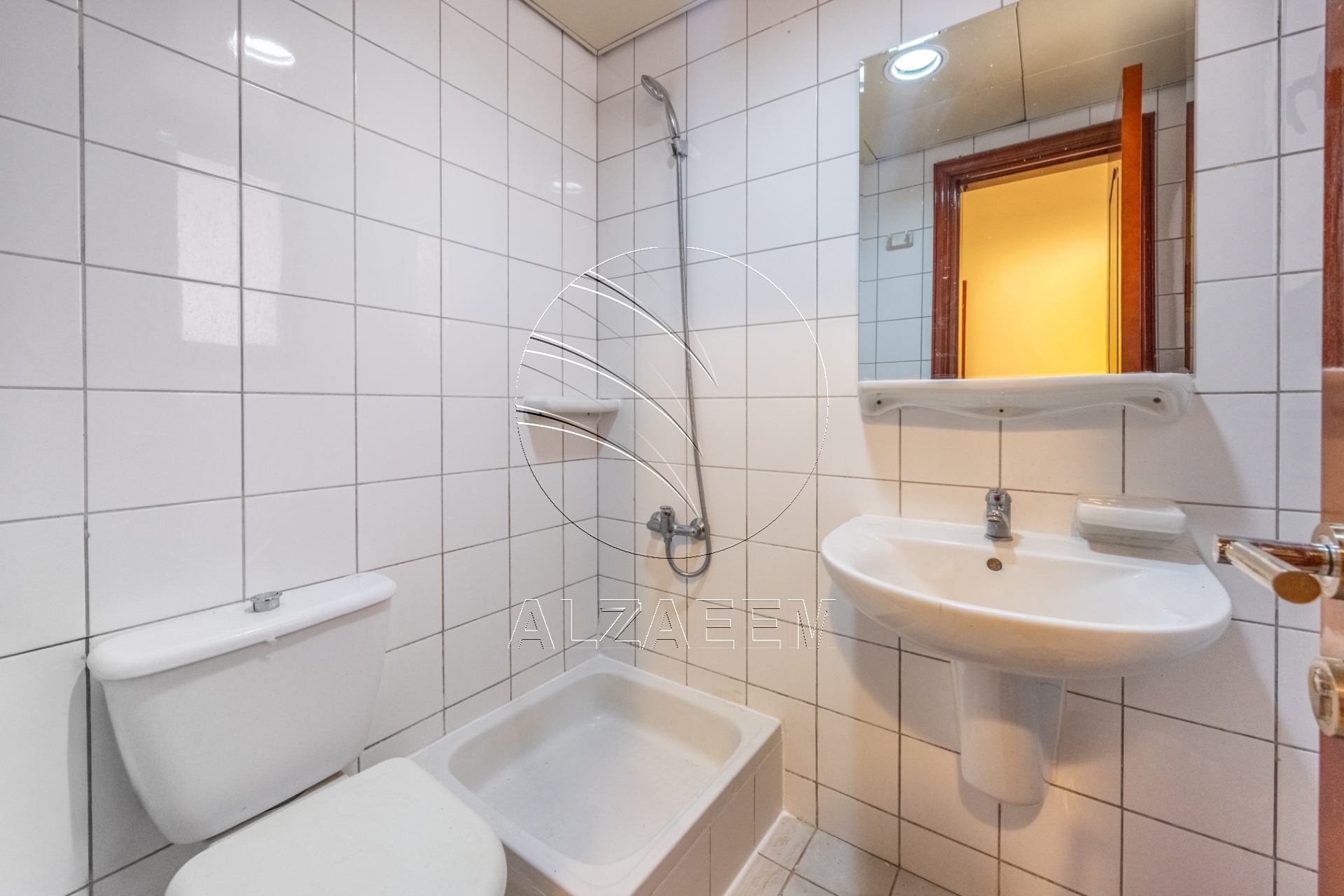 √ VACANT | Prime Location | Spacious 4BR Villa √