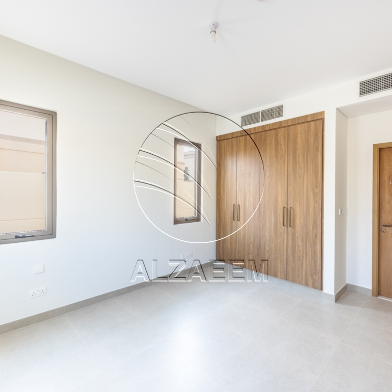 √ 4BR+M+D | Corner | Good for Investment+End Use √