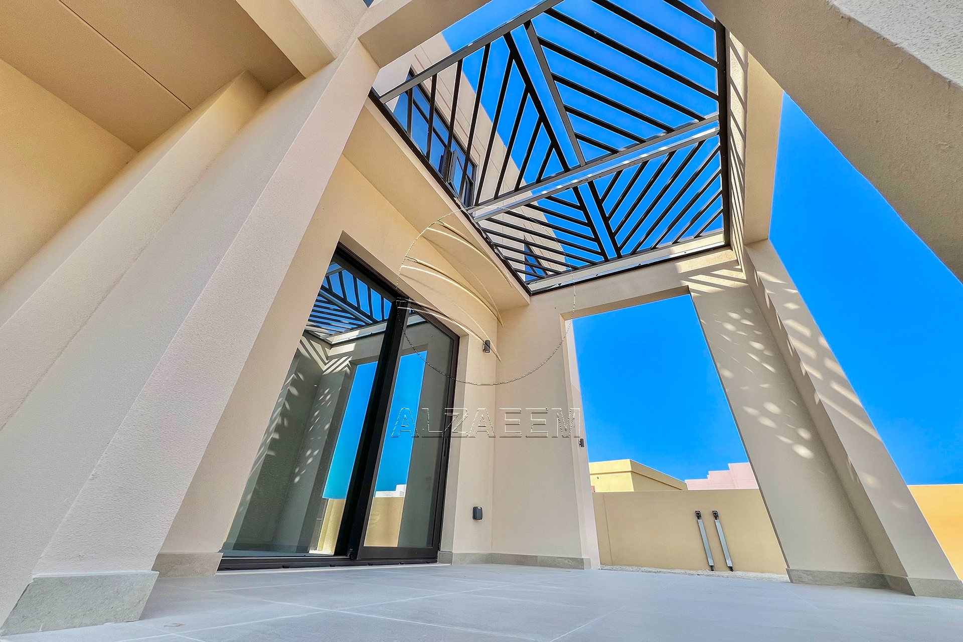 √UPCOMING! End Unit | Big Plot | Prime Location√