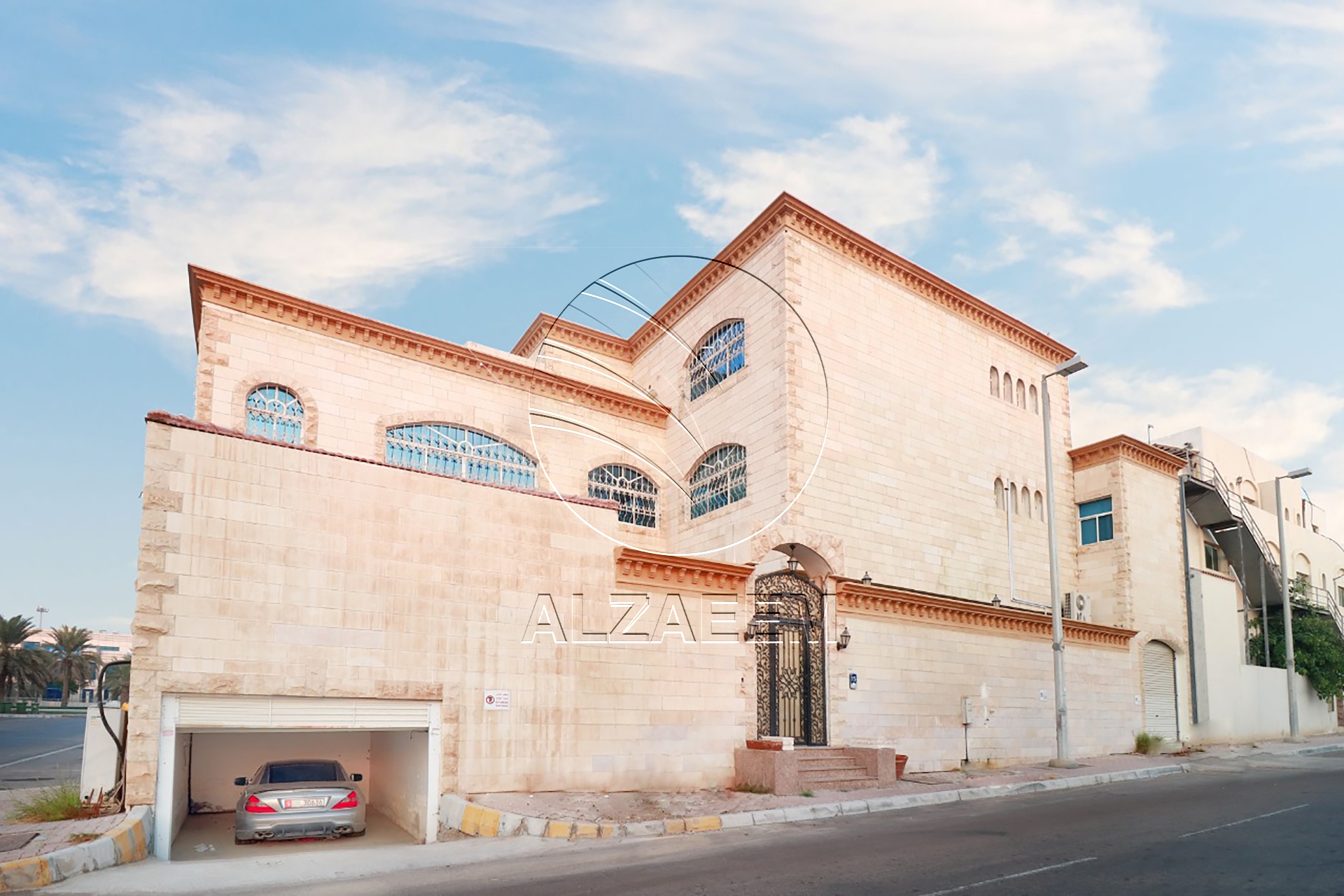 √Corner Villa | 7 Master | Majlis | 2 Kitchen√