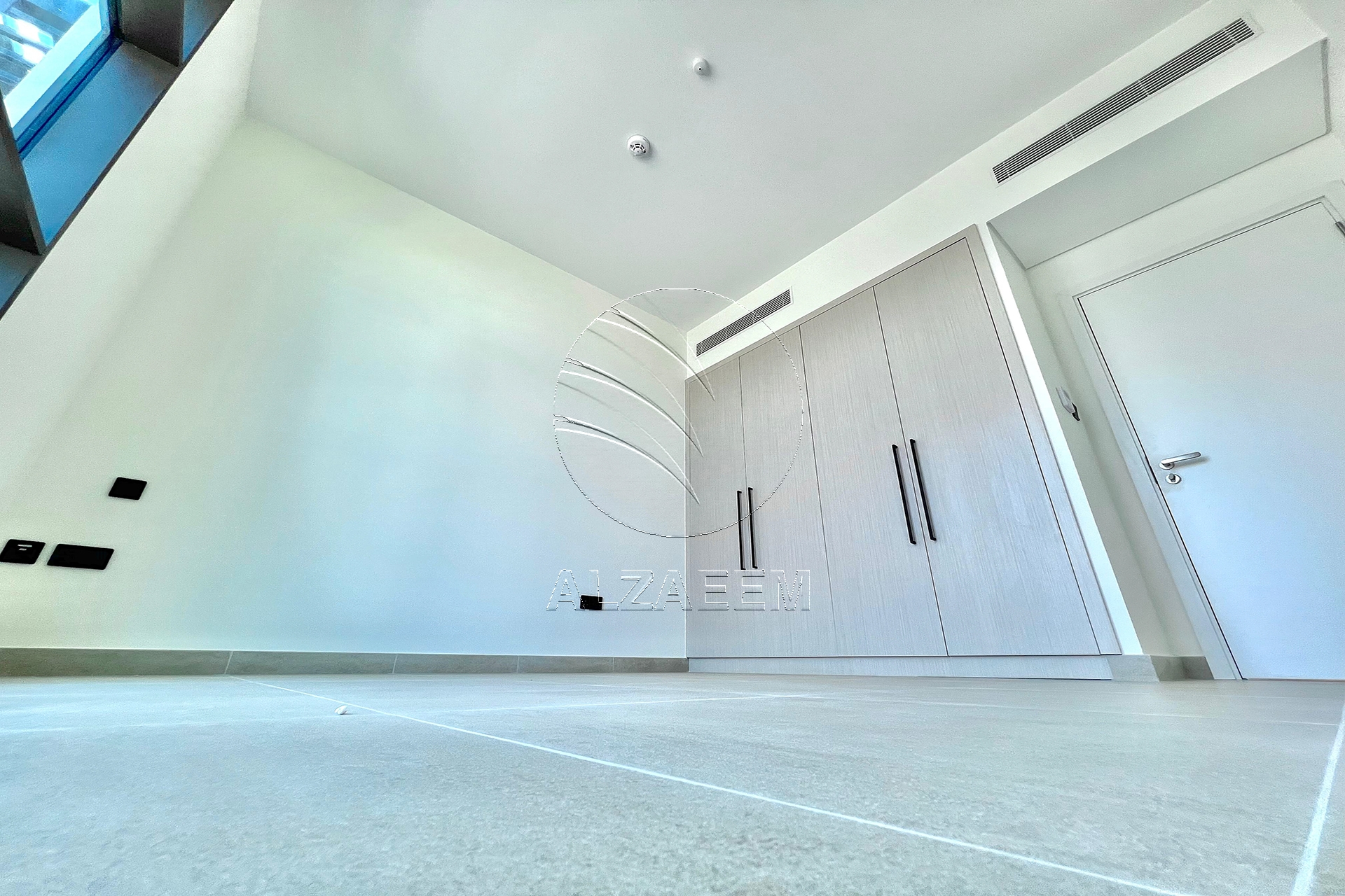 √UPCOMING! End Unit | Big Plot | Prime Location√