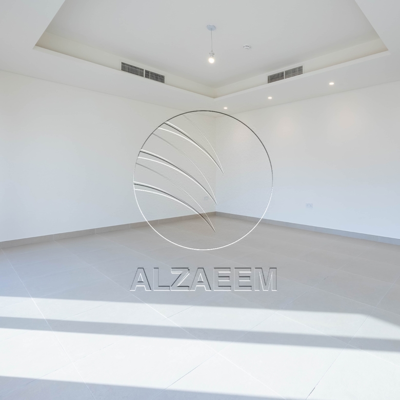 Single Row Corner | First Tenant | Brand New Villa