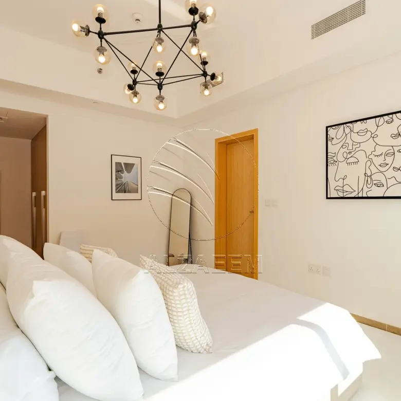 VACANT!High Floor Furnished 2BR+M | Golf+Sea Views