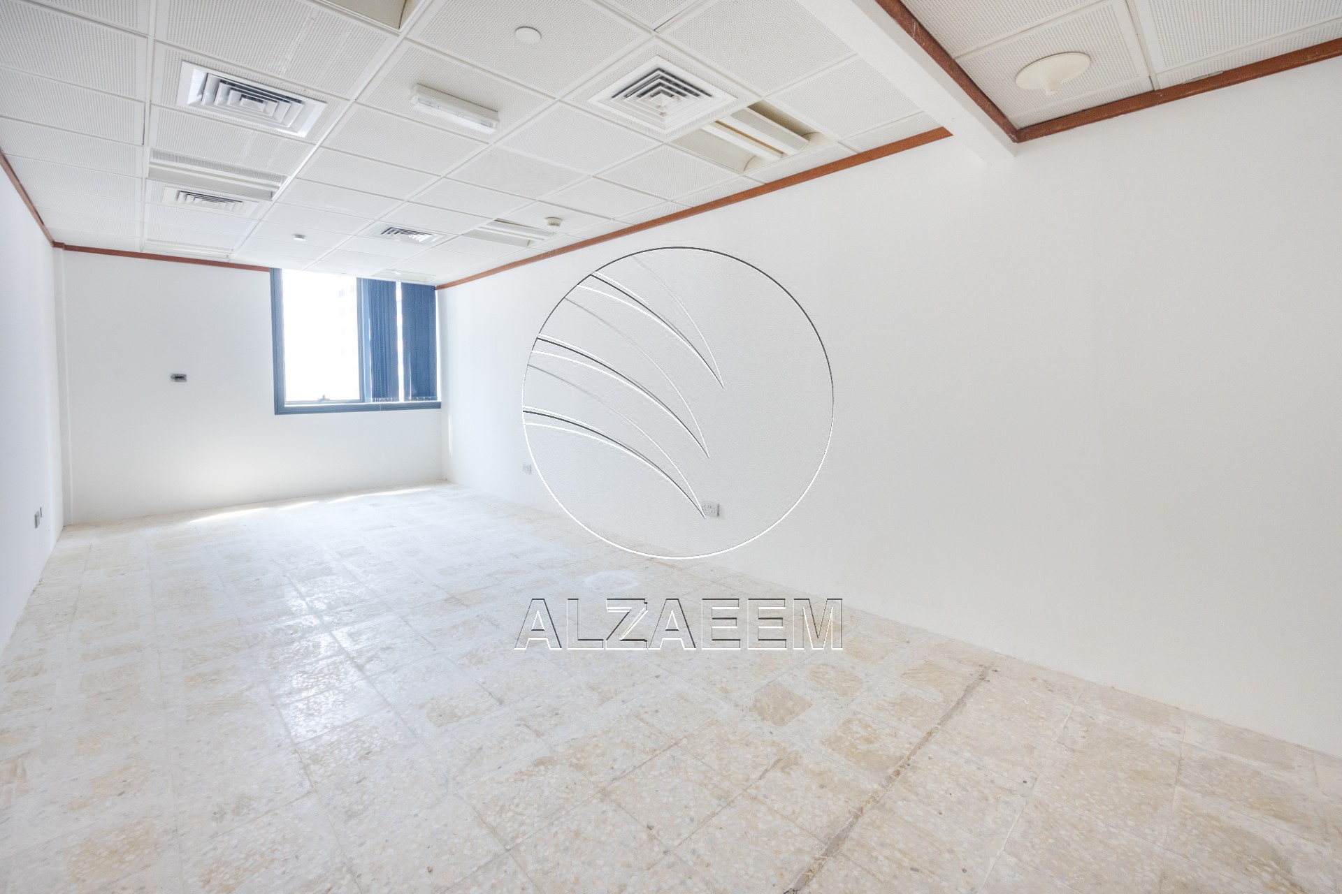 √ Spacious Office Space! 161 SQM| Prime Location √